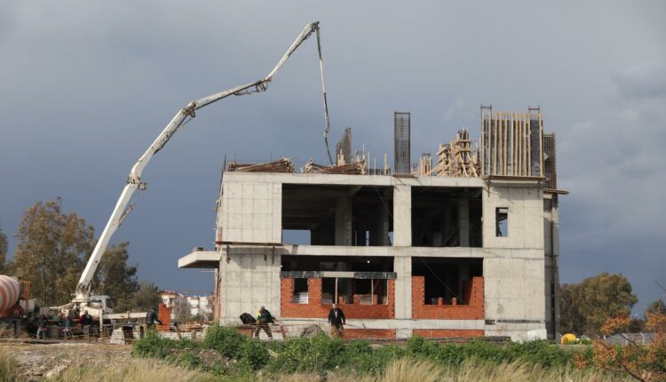 DEÜ Büyük Deney Hayvanları Merkezi